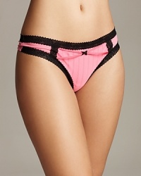 Bring out your sassy side with this low-rise thong, complete with zigzag zipper stripe. Style #722100