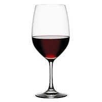 Vino Grande Collection of elegant wine glasses is the culmination of Spielgelaus nearly five centuries of glass-making experience and one of the best values in glassware today. Also available in a Burgundy Glass, Red Wine Glass, and Champagne Flute.