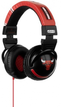 Chicago Bulls Skullcandy Hesh Over-Ear Headphone with In-Line Microphone and Control Switch SGHEBZ-14 (Derrick Rose)