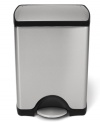 Maintain your kitchen's clean, modern lines with simplehuman's trash can. The rectangular shape fits unobtrusively in the corner, while advanced lidshox™ technology uses air suspension shocks to control the lid for a slow, quiet close. 5-year warranty.