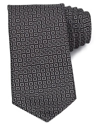 Unique, evenly spaced shapes balance your professional look with a stately pattern perfect for the office or your important evening affairs.