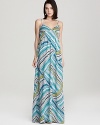 The vivid zigzag print on this day-perfect Aqua maxi imbues your wardrobe with a kaleidoscope of color--trend-right for spring and simply delightful for a day spent lunching with friends.