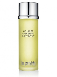 Luxuriate, energize and nourish your skin with Cellular Energizing Body Spray. This unique treatment with aromatherapeutic fragrance oils of Ruby Red Grapefruit, Cardamom and Verbena offers an uplifting, energizing experience to the body and the senses as well as an invisible veil of light moisturization.