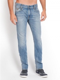 GUESS Alameda Jeans in Conjure Wash, 32 Inseam