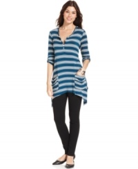 Looking for the perfect topper to leggings this season? Look no further than Cha Cha Vente's striped tunic.