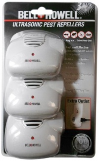 Bell and Howell Ultrasonic Pest Repellers with Extra Outlet - 3 Pack