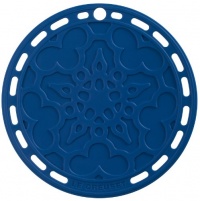 Le Creuset Silicone 8 Round French Trivet, Marseille