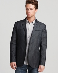 Innovation at its finest - a sport coat that converts effortlessly to a military jacket with the simple fold of the lapel and collar. Designed with 4 besom pockets for a sleek front, John Varvatos USA doubles down on coolness and achieves a supremely fresh, utterly versatile look for the season.