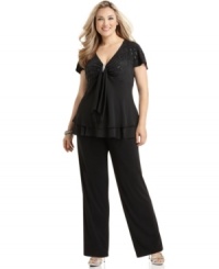 R&M Richards proves a pants ensemble can be just as elegant as an evening gown. This plus size outfit features a sequined top with rhinestone detail and a tiered hem and pretty, graceful pants. (Clearance)