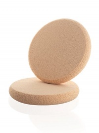 Custom-designed, this sponge's density and thickness was created specifically to complement the Tinted Moisturizer Crème Compact SPF 20. Made in USA. 