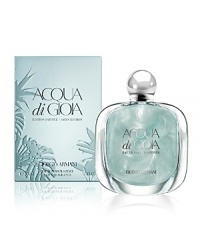 Acqua di Gioia Satin Silver is a hymn to nature in all its forms. It is a clean, incredibly fresh, aquatic scent that is ultra-approachable, yet memorable.• HEAD: Begin with a mojito inspired sensual blend of crushed mint leaves, warmed by brown sugar and mixed with the zest of Italian Limone.• HEART: Feminine floral notes emerge with joyous hints of acquatic Jasmine, dew of Peony and subtle traces of pink pepper.• BASE: Its signature Mediterranean trail is rooted by the hearts of cedarwood and Labdanum.