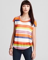 Vibrantly top off your balmy-season looks with this Vintage Havana striped tee.