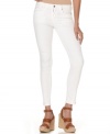 In a bright white wash, these Else Jeans skinny jeans are an absolute must-have for spring!