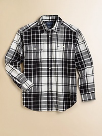 Rendered in warm brushed cotton twill, the classic Matlock plaid shirt is ruggedly handsome.Point collarLong sleeves with barrel cuffsButton-frontButton-flap patch pocketPatch pocketCottonMachine washImported Please note: Number of buttons may vary depending on size ordered. 