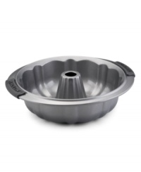 Beautify your bundts with the Anolon 9.5 fluted mold pan! New proprietary coating ensures superior release and makes cleanup a snap. Silicon-enhanced handles are steady and slip-free, while the pan's substantial weight provides durability and helps prevent warping. Lifetime limited warranty.