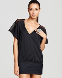 Stay true to your city style even on the beach with Carmen Marc Valvo's ultra urbane coverup.