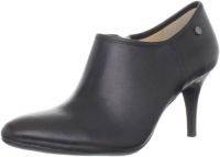 Calvin Klein Women's Jenny Shiny S Nappa Pump