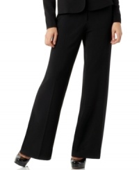 A must-have for your work wardrobe, AGB's petite suit pants feature a wide leg silhouette with a hint of flattering stretch.