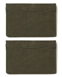 An everyday essential from Jack Spade: the multi-slot credit card holder constructed from durable nylon.