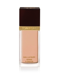 To Tom Ford, every detail counts. This extra-amplified, gloss and shine nail lacquer-in a wardrobe of shades from alluring brights to chic neutrals-lets you express your mood and complete your look. Its groundbreaking, high-performance formula with bendable coating delivers high coverage and shine while staying color true throughout wear.