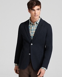 Bring a sharp finish to your off-duty looks with this classic cotton blazer from Jack Spade.