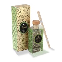 Infuse your home with the delicious and refreshing scents of jasmine and lime, a luxurious fragrance from Fringe.