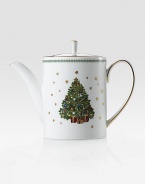 A festive Christmas tree surrounded by golden stars adorns this charming holiday teapot of fine bone china edged in 24k gold with a graceful laurel leaf border.Bone china9 diameter X 5HHand washImported