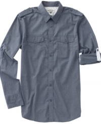 Keep the sleeves down when you're out on the town; roll 'em up when you mean business. No matter how you rock this military button-down, you've got a dependable complement to your weekend wardrobe.