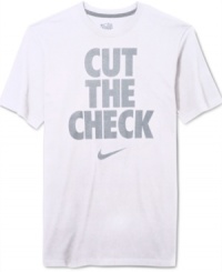 Casual style pays off with this graphic t-shirt from Nike.