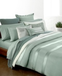 Luxury has a name! The Essentials Twilight duvet cover from Donna Karan adds elegance and comfort to your bed with perfectly tailored alternating rows of shiny and matte silk charmeuse. Button closure.