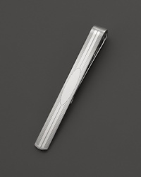 This classic sterling silver tie bar from Dolan & Bullock features engravable space and a subtle pattern. From the Sterling Silver Engravables Collection.