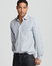 Crisp cotton poplin feels great against the skin, and the easy-going gingham check pattern of this slim-fitting button-down shirt gives your look a dapper edge.