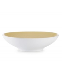 With clean lines and splashes of gold, the Kealia cereal bowl dishes out casual fare with modern elegance, plus all the convenience of dishwasher- and microwave-safe stoneware from Noritake.