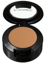 MAC Studio Finish Concealer SPF 35 NC42