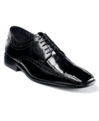 Classic leather and printed panels team up to make these sleek bike toe oxfords the perfect pairing of timeless polish and modern edge. This is one pair of men's dress shoes that will differentiate you from the crowd.