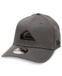 Trendy flexfit hat by Quiksilver. Get one while its Hot!