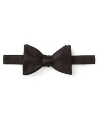 A timeless bowtie in premium silk from Turnbull & Asser.