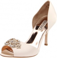 Badgley Mischka Women's Salsa Pump,Vanilla Satin,7.5 M US