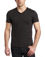 Calvin Klein Sportswear Men's Slim Fit Shortsleeve V-Neck Basic Tee