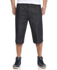 Gearing up for the spring and summer? When the warm weather rolls around, you've got no choice but to jump right into these baggy denim shorts when you want to keep it loose and laid-back.