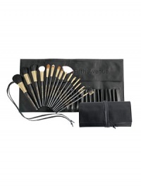 Essential brushes have black long handle with matte gold ferrule and matching gold logo. Includes pro black brushes, from contouring to blending and highlighting, our brushes are specifically designed to provide flawless application to face or body. For precise control, to line & define, or for blending and smudging, our pro range of eye and lipbrushes are specially designed to provide any look you can imagine.