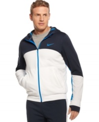 Keep dry as you dash in the rain wearing this water resistant hoodie by Nike.