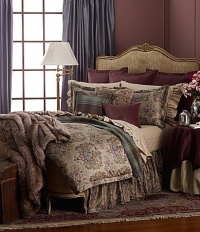 Lauren Ralph Lauren Margeaux Medallion King Duvet Cover