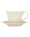 With fanciful beading and a feminine edge, this Lenox French Perle cup and saucer set is a great addition to your white dinnerware and has an irresistibly old-fashioned sensibility. Hard-wearing stoneware is dishwasher safe and, in a soft white hue with antiqued trim, a graceful addition to any meal.