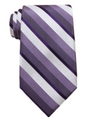 A clean classic stripe gives this Perry Ellis tie instant presence in your wardrobe.