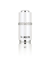 The White Caviar Illuminating Système combines luxury and innovative technology to offer the most advanced anti-pigmentation and firming benefits available from cosmetic treatments. It is a multi-tasking système of fast-penetrating formulas that drench skin with moisture, each product adding to brilliant lightening, brightening and lifting effects with unparalleled luxury.