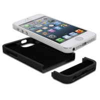 GreatShield iSlide Dock-Friendly Slim-Fit PolyCarbonate Hard Case for Apple iPhone 5 (Black)