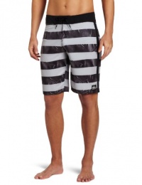 Quiksilver Men's Cypher Brigg 2 Boardshort