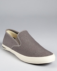 SeaVee's Baja Slip On Grey Linen Sneakers