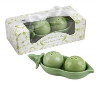 Two Peas in a Pod - Ceramic Salt & Pepper Shakers in Ivy Print Gift Box